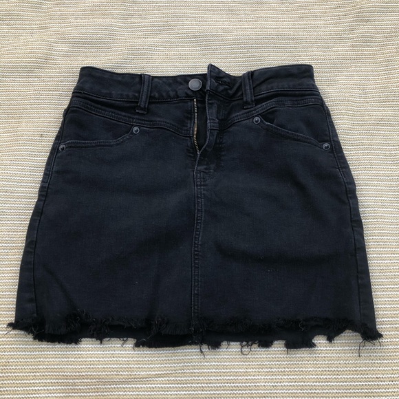 American Eagle Outfitters Dresses & Skirts - American Eagle Black Skirt